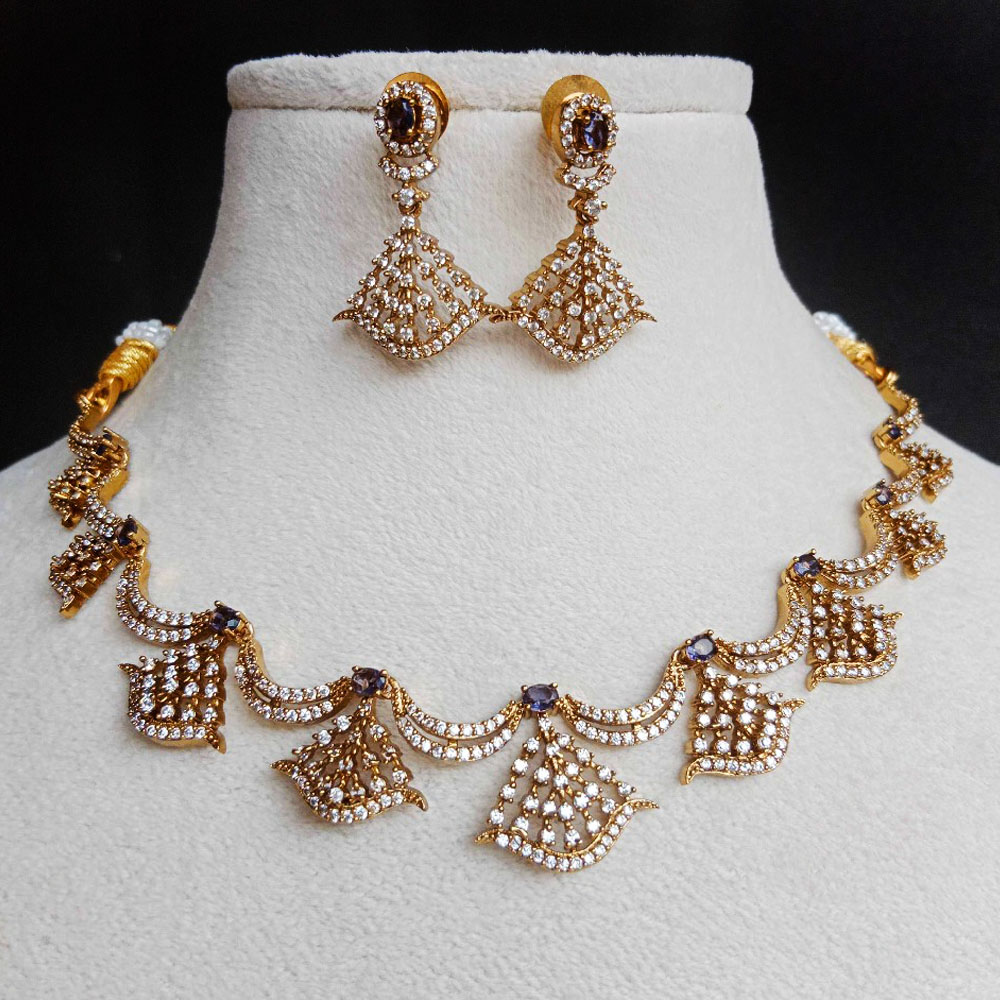 Handmade Brass Metal Jewellery Fan Necklace Set
